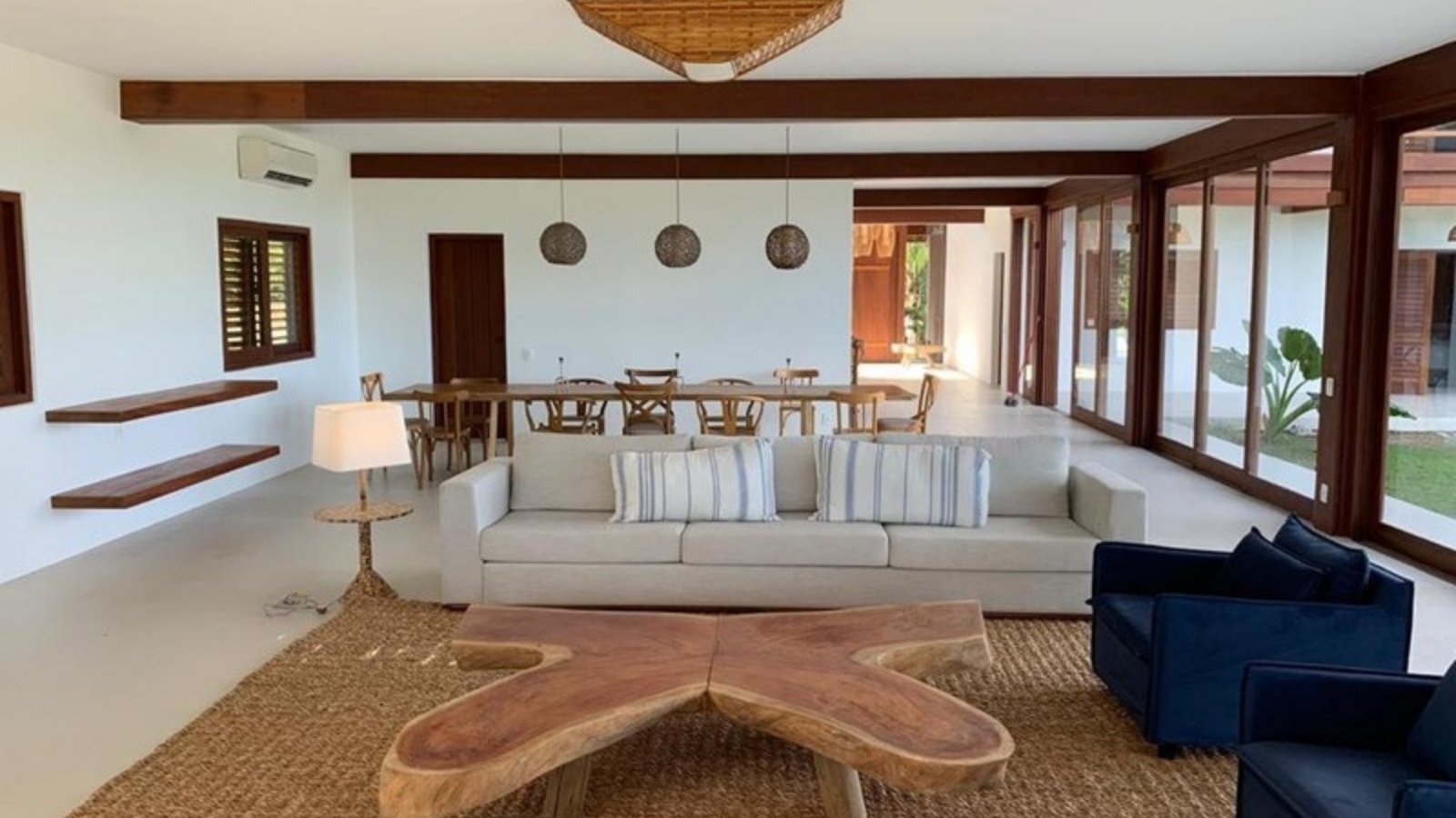 Bright living room in a luxury beach villa in Southern Bahia